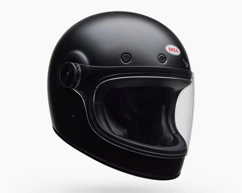 Close-up of the Bullitt GT helmet showcasing its innovative magnetic face shield system for effortless visor replacement