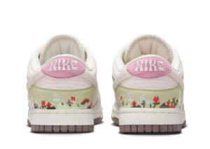 Wmns Nike Dunk Low “Mushrooms” featuring beige leather, brown suede overlays, and subtle green accents on gum sole