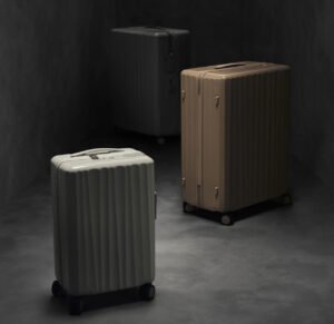 NUDIENT Bold Luggage Collection by Pontus Krusing featuring sleek polycarbonate suitcases with Scandinavian design details