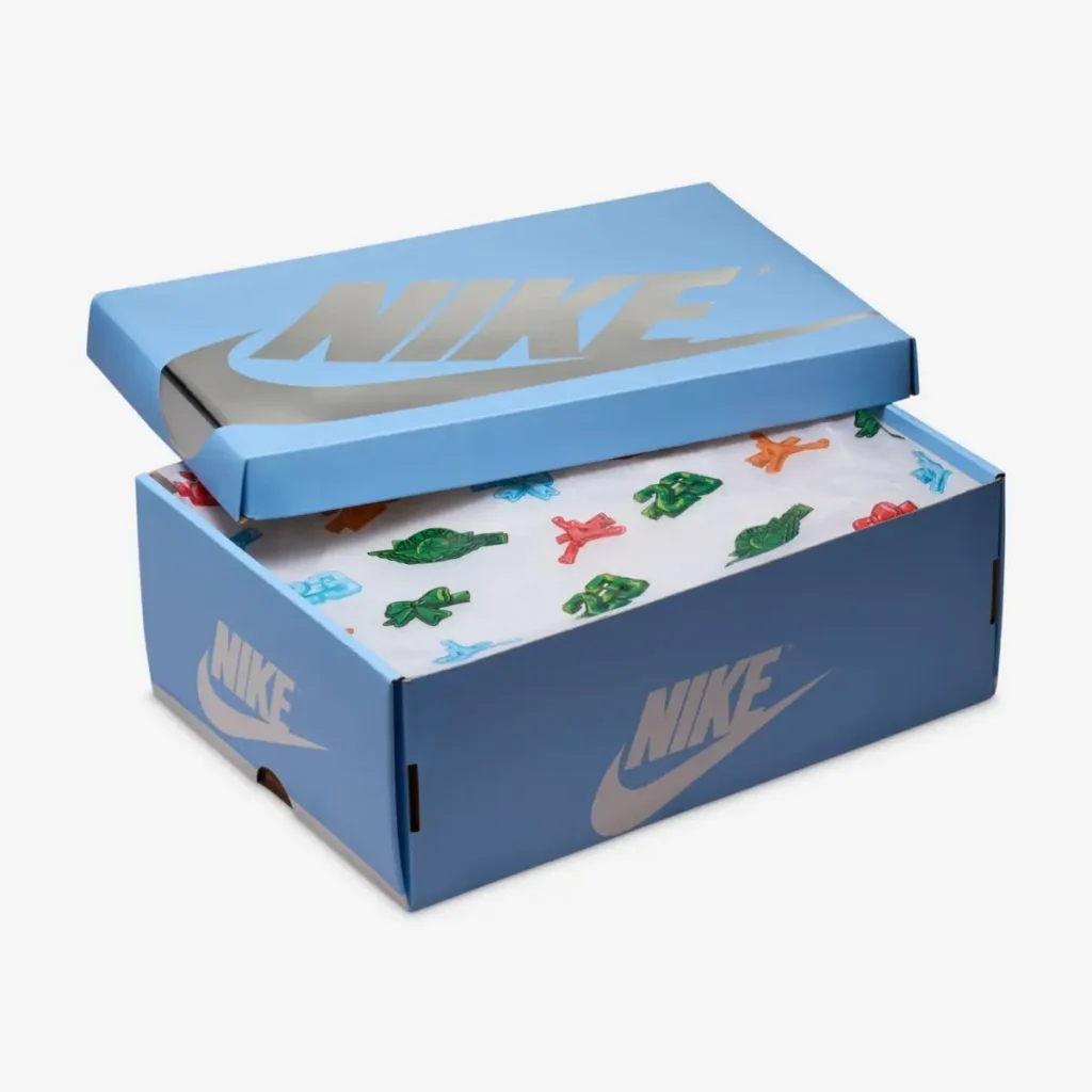 Air Jordan 1 High OG WMNS “Psychic Blue” Nike shoebox in pastel blue with silver Nike logo and custom tissue paper featuring Jumpman, Wings, and number 23 graphics