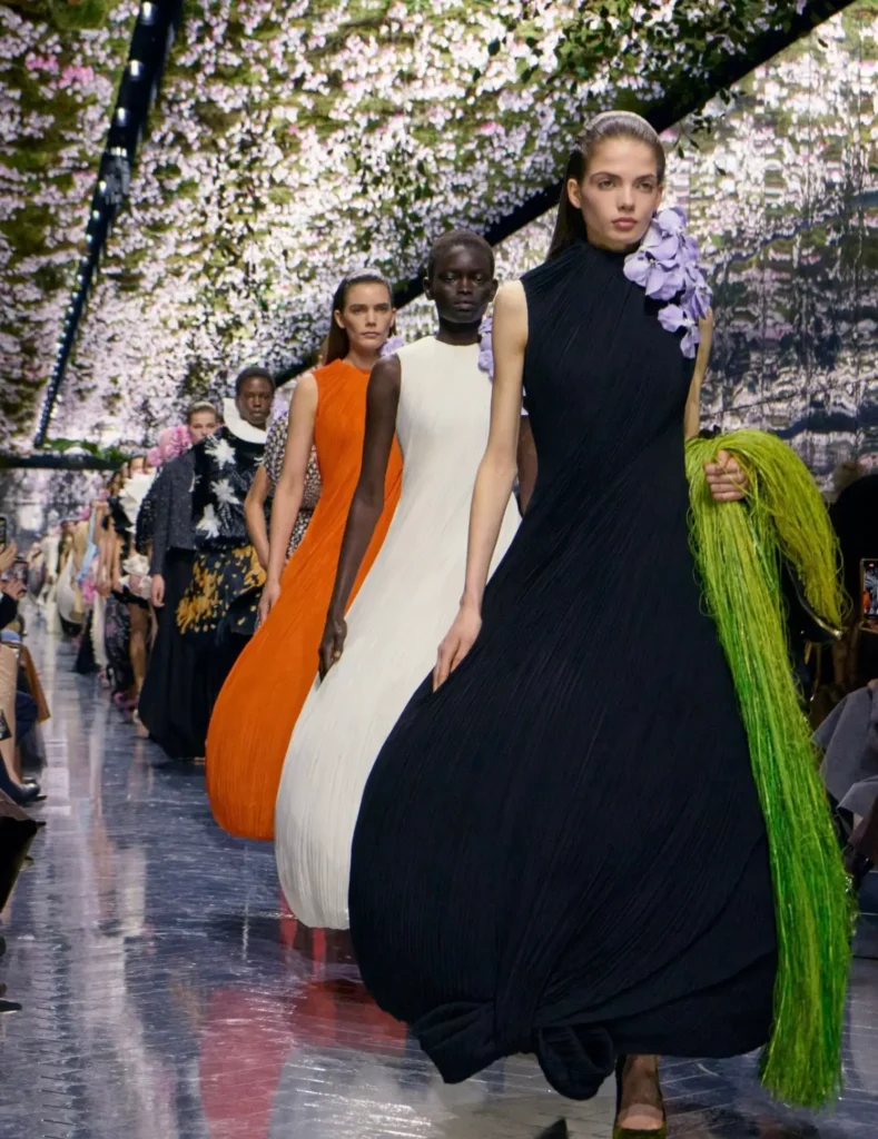 Dior’s world of refined elegance meets immersive beauty. As the maison expands into curated journeys with Dior Experiences, its aesthetic language — fluid silhouettes, botanical poetry, and sensory delight — travels with you