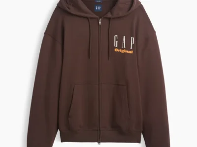 Dark brown full-zip GAP Original hoodie with a relaxed fit, drawstring hood, kangaroo pockets, ribbed cuffs, and a small cream and mustard logo on the left chest