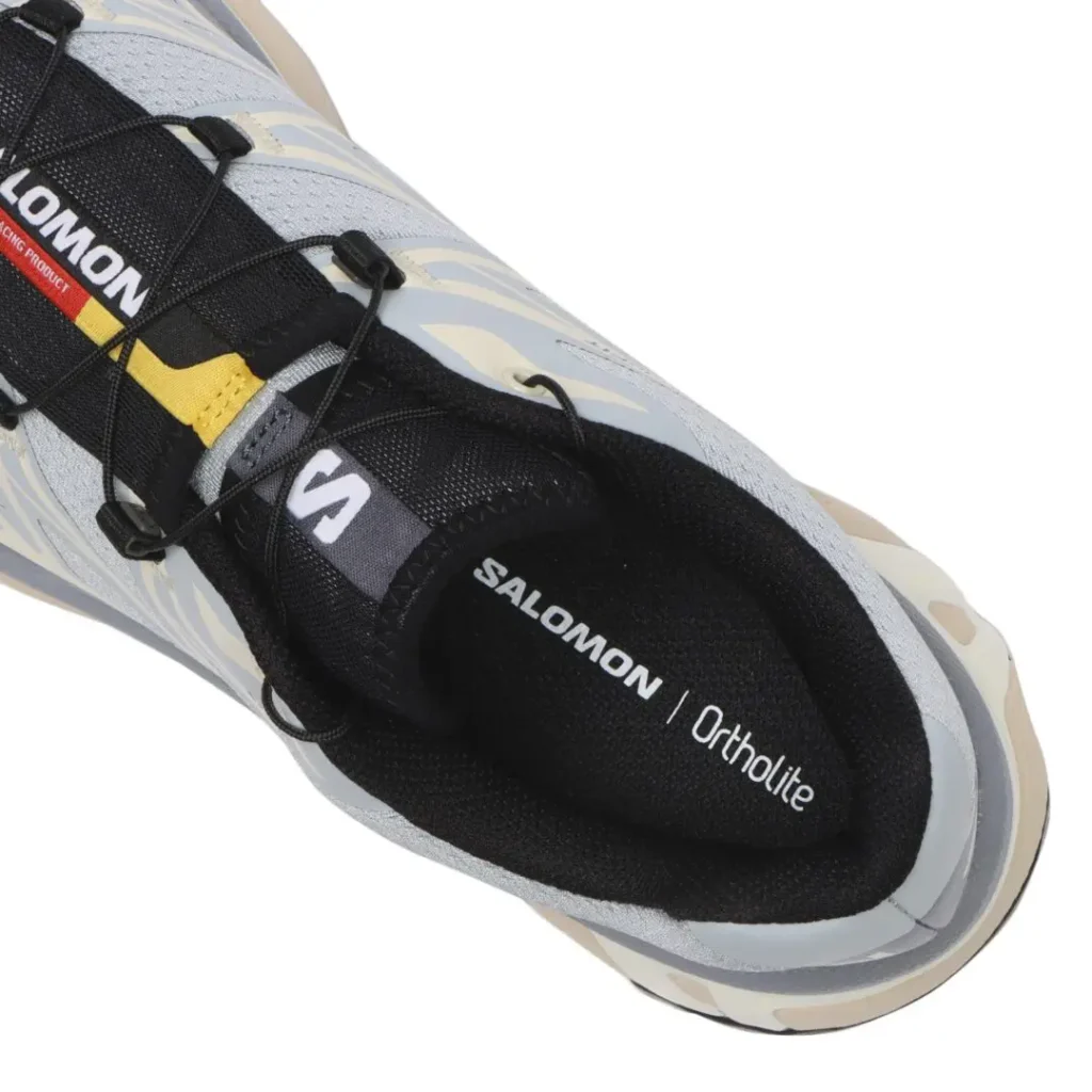 Close-Up Of Salomon XT-6 Interior Show Black Line, Quick-Lace Detail And Ortholite Insole