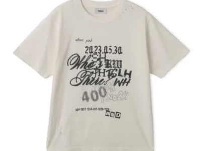 Off-white graphic Tee feature slayer black typography and distressed detail