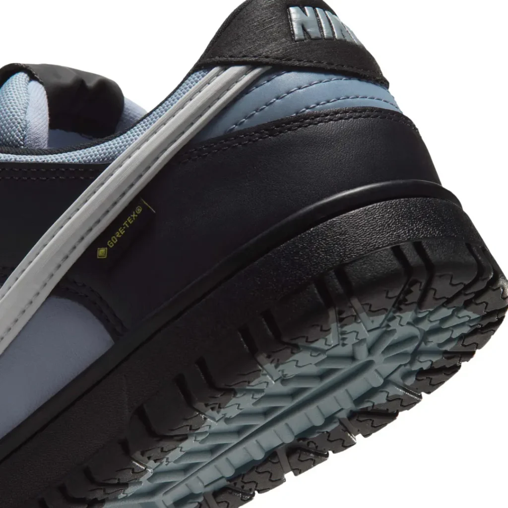 Nike Dunk Low Gore-Tex Heel And Outsole Detail