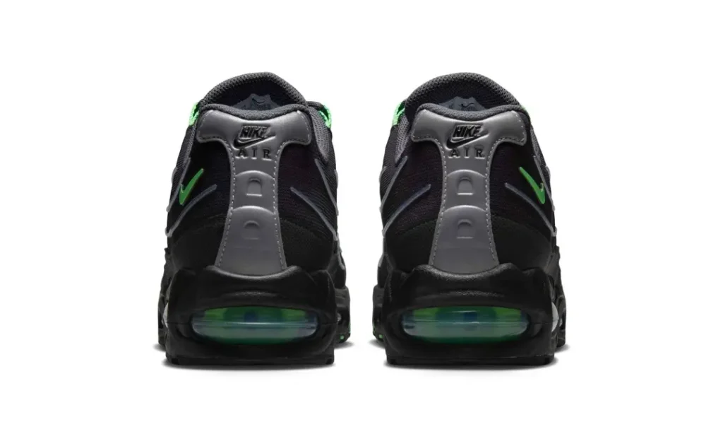 Nike Air Max 95 Black And Green Pair Rear View With Reflect Heel Panel