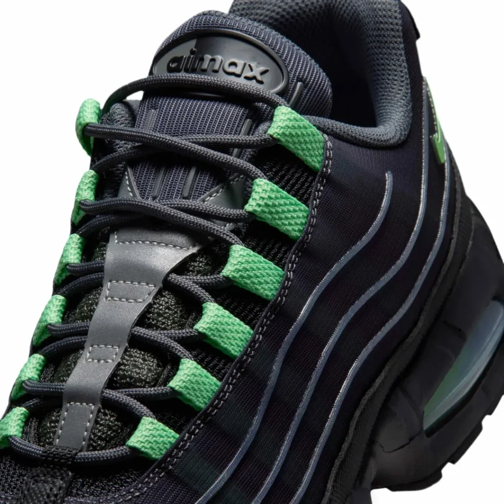 Nike Air Max 95 Black And Green Close-Up Of Lace And Layer Upper